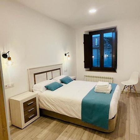 Apartamentos Rurales La Plaza 2 Дуруело де ла Сиера Екстериор снимка
